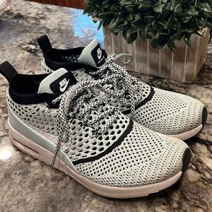 Nike Air Max Thea Ultra